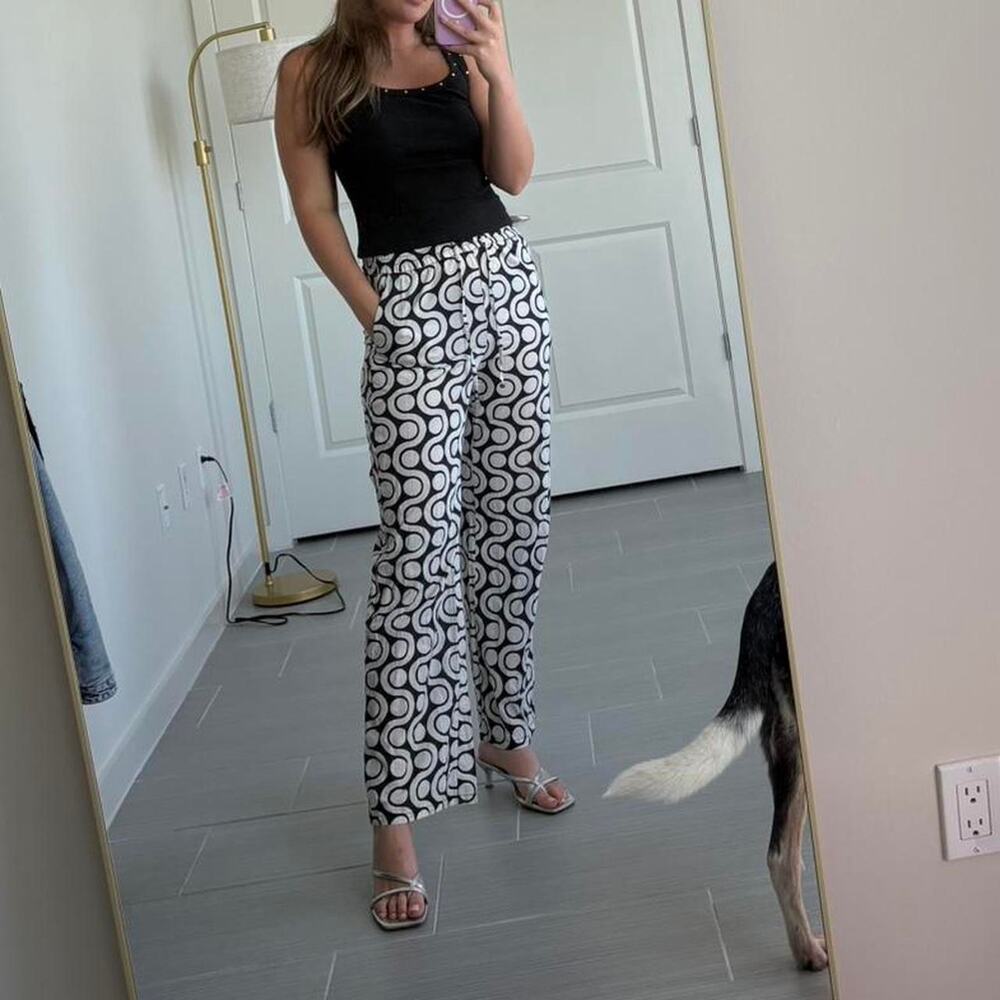 Zara black white patterned